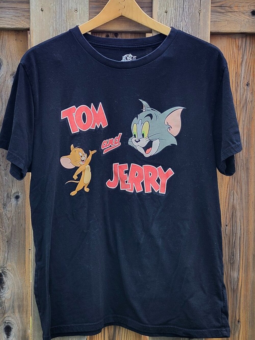 Tom and Jerry t-shirt Women's size Large